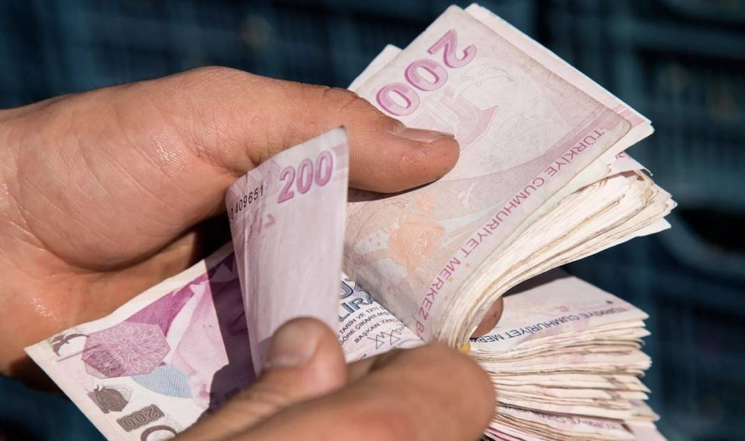 O bankalar sıfır faizli kredi veriyor! 25.000 TL anında hesaplarda 7